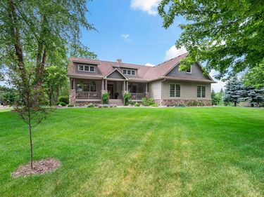 4830 Lily Avenue N, Lake Elmo, MN 55042