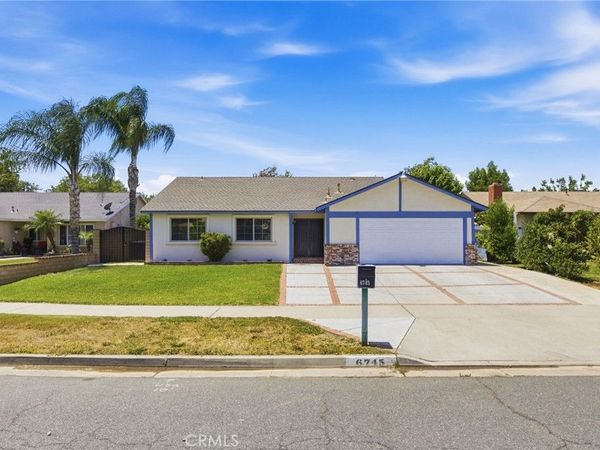 6745 Dorinda, Riverside, CA 92503