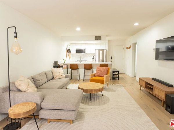 740 N Kings Road, Unit 122, West Hollywood, CA 90069
