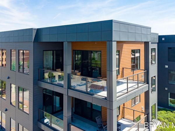 159 S River Avenue, Unit 505, Holland, MI 49423