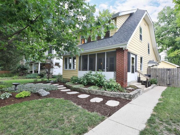 3076 Woodbine Place, Columbus, OH 43202