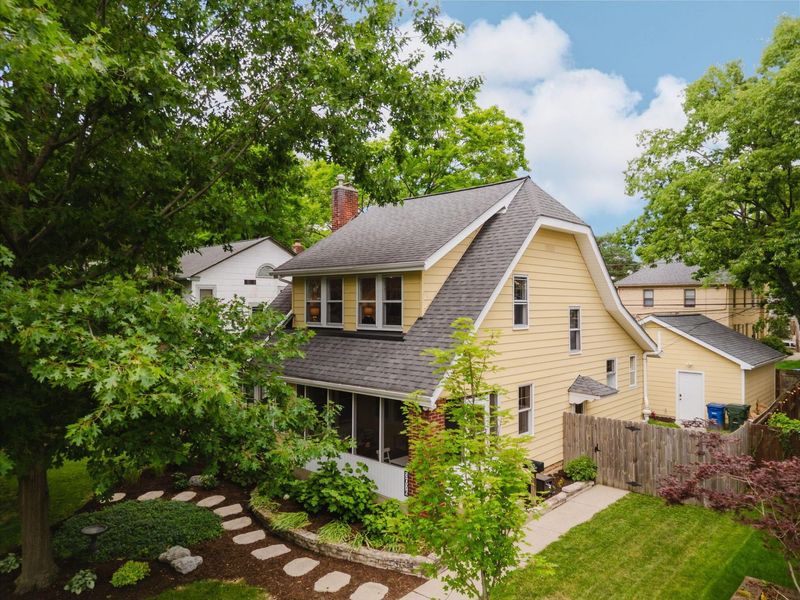 3076 Woodbine Place, Columbus, OH 43202 Photo 2