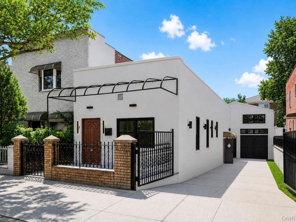 994 E 54th Street , Brooklyn, NY 11234