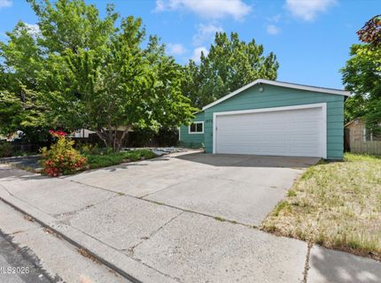 1077 Jewell Avenue, Carson City, NV 89701 Photo