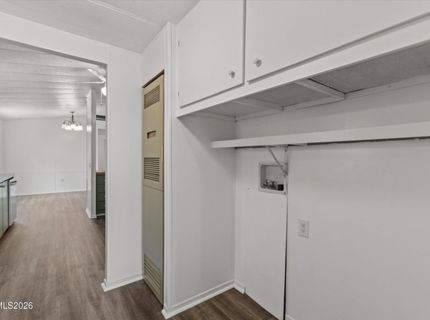 1077 Jewell Avenue, Carson City, NV 89701 Photo