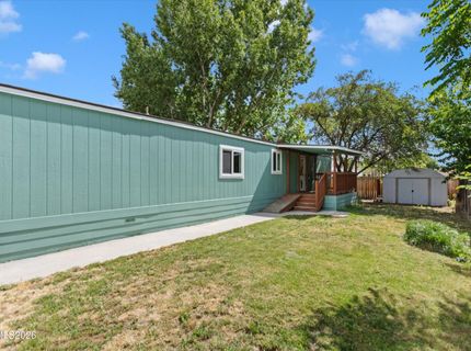 1077 Jewell Avenue, Carson City, NV 89701 Photo