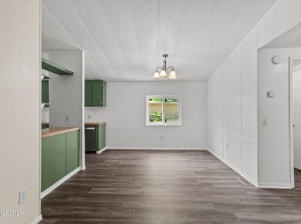 1077 Jewell Avenue, Carson City, NV 89701 Photo