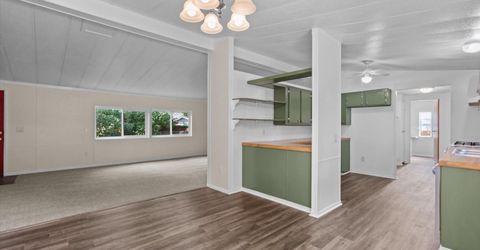 1077 Jewell Avenue, Carson City, NV 89701 Photo
