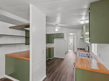 1077 Jewell Avenue, Carson City, NV 89701 Photo