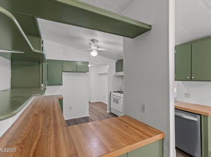 1077 Jewell Avenue, Carson City, NV 89701 Photo