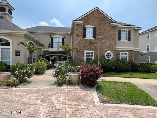 940 Village Trail, Unit 2-208, Port Orange, FL 32127