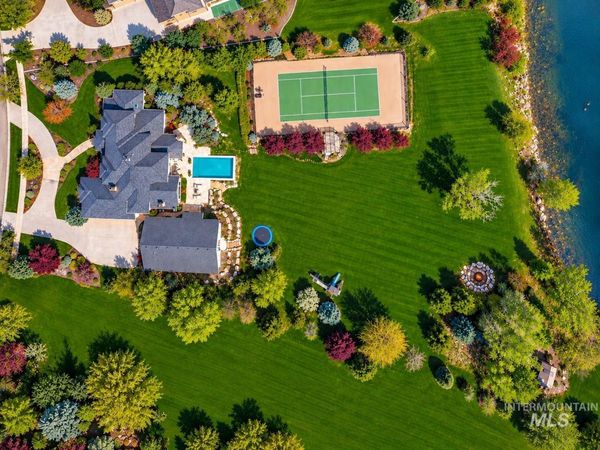 2230 N Vizcaya Way, Eagle, ID 83616
