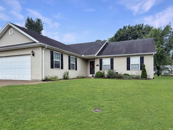 7740 Miranda Drive, Evansville, IN 47711