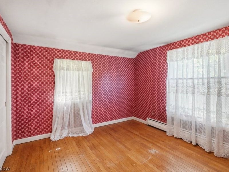 250 E Washington Street, Chagrin Falls, OH 44022 Photo 18