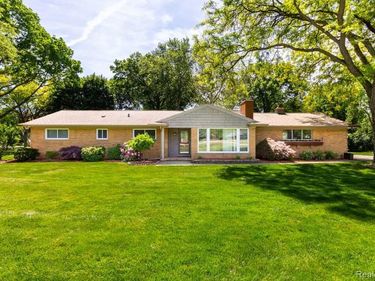 31641 Rocky Crest , Farmington Hills, MI 48336