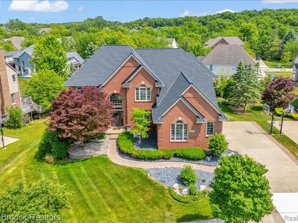 47159 Northumberland Street, Novi, MI 48374
