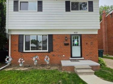459 New York Avenue , Lincoln Park, MI 48146