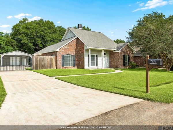 7854 Oakland Dr, Denham Springs, LA 70706