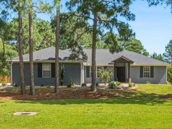 6642 Bellingham Street, Navarre, FL 32566