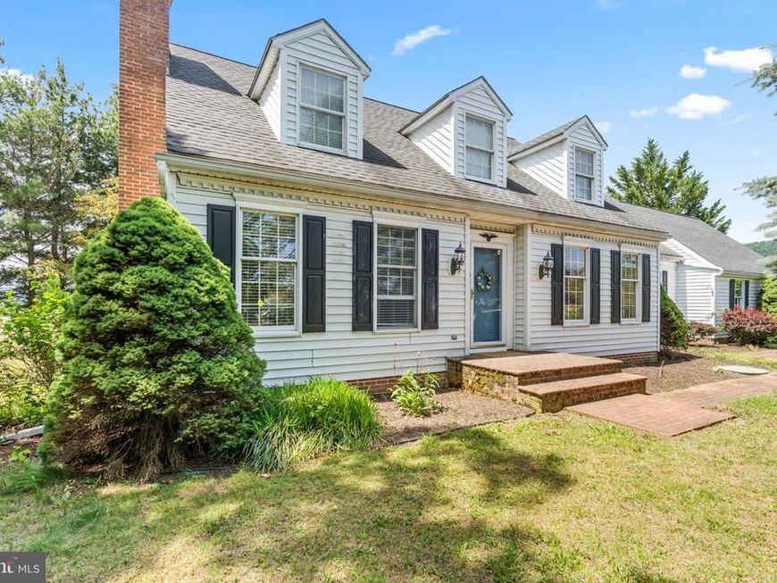 13214 Buchanan Trl W, Mercersburg, PA 17236 Main Photo