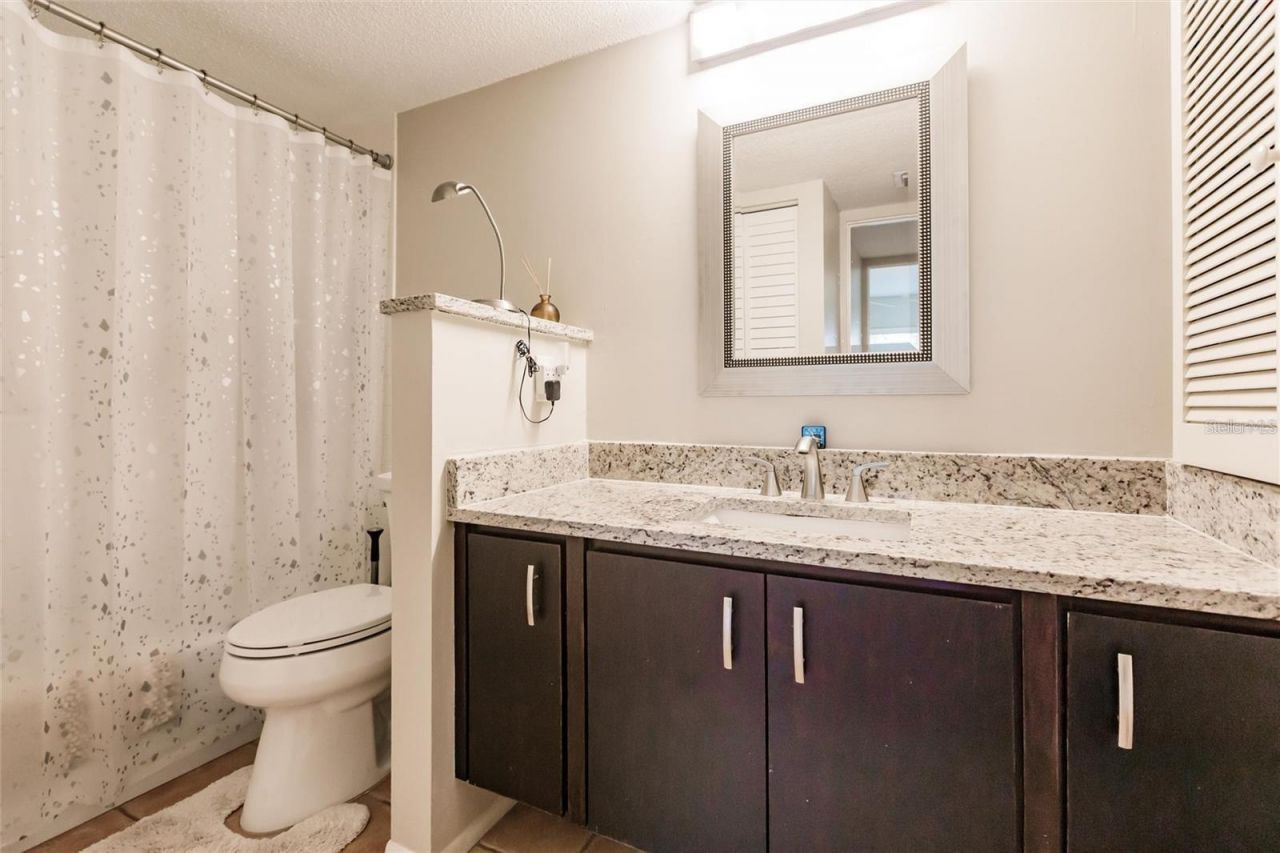 3540 Hispania Place , Unit 214, Sarasota, FL 34232 Photo
