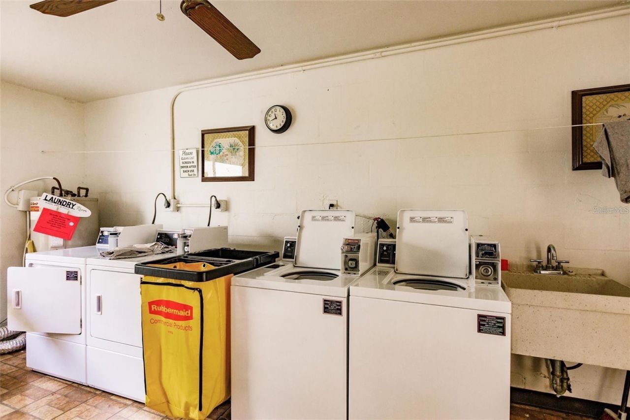 3540 Hispania Place , Unit 214, Sarasota, FL 34232 Photo