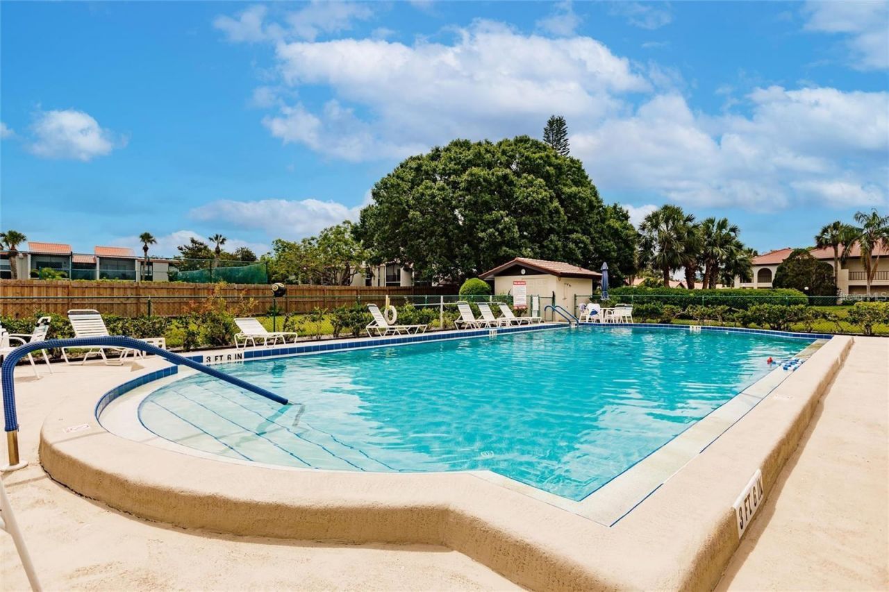 3540 Hispania Place , Unit 214, Sarasota, FL 34232 Photo