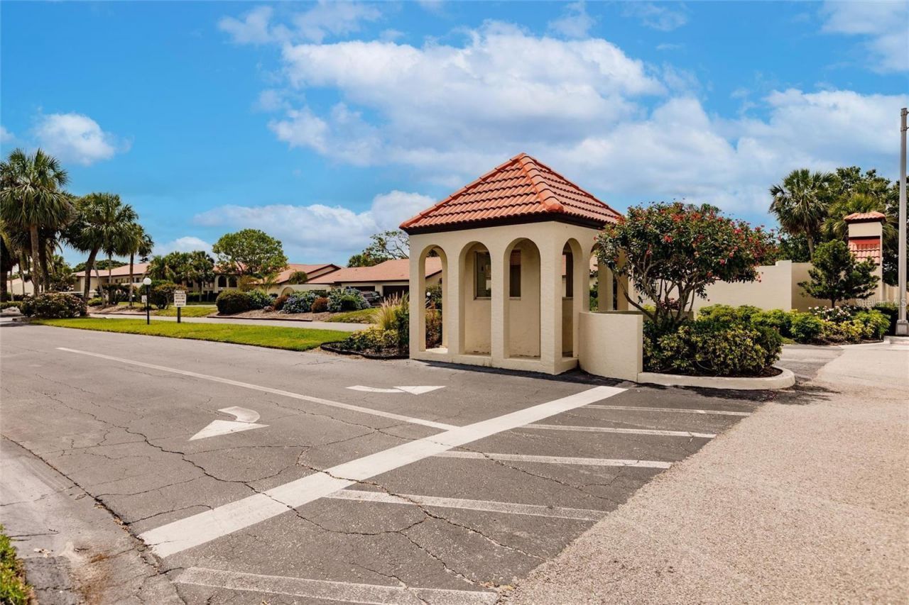 3540 Hispania Place , Unit 214, Sarasota, FL 34232 Photo