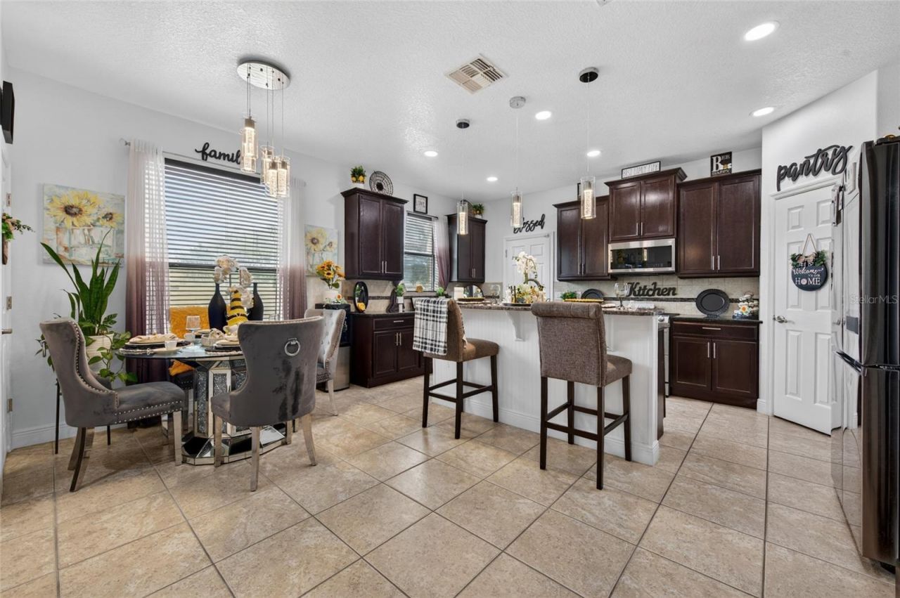 1801 Waterside Oaks Drive , Orange City, FL 32763 Photo