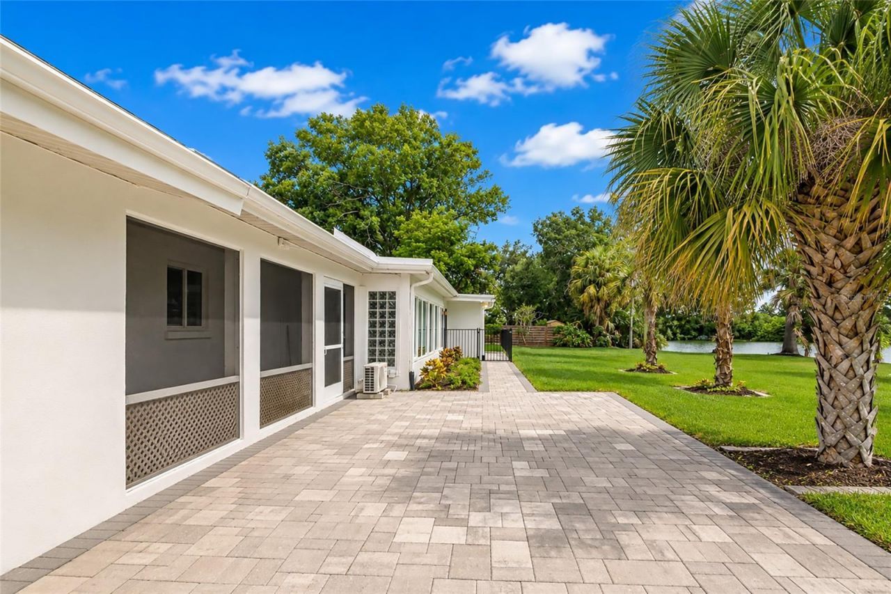 6211 Canary Street , Sarasota, FL 34241 Photo