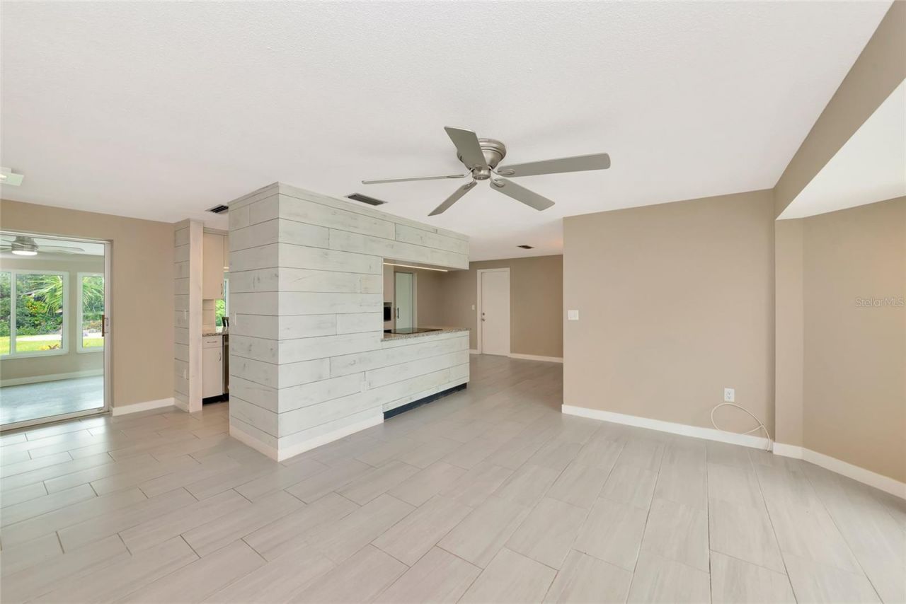 6211 Canary Street , Sarasota, FL 34241 Photo