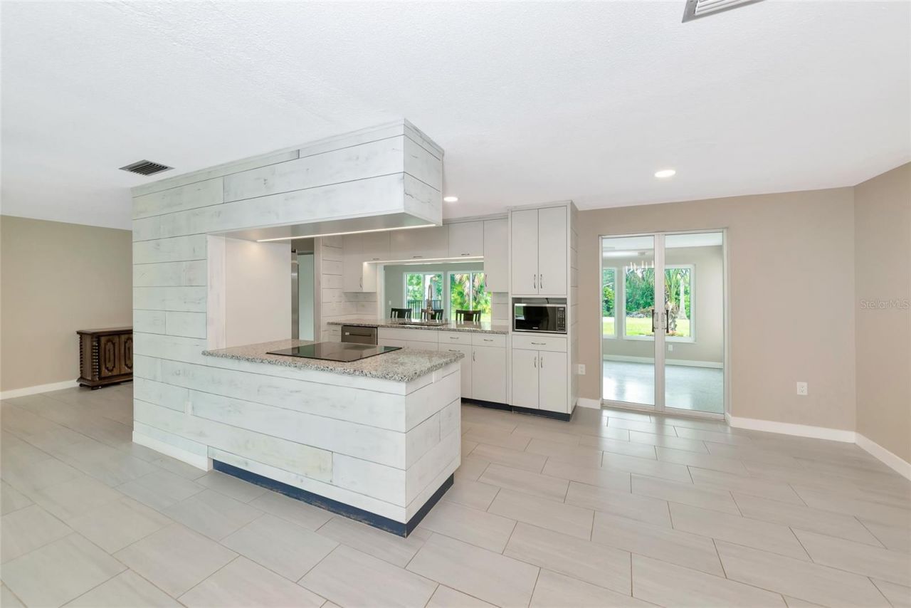 6211 Canary Street , Sarasota, FL 34241 Photo