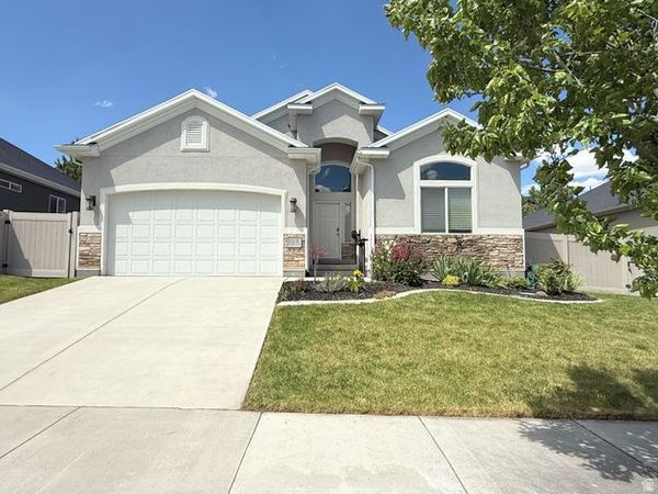 808 W VALLEY VIEW WAY N, Lehi, UT 84048