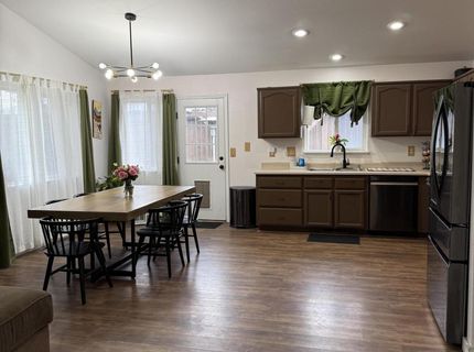5080 Jacobsen Drive, Winnemucca, NV 89445 Photo