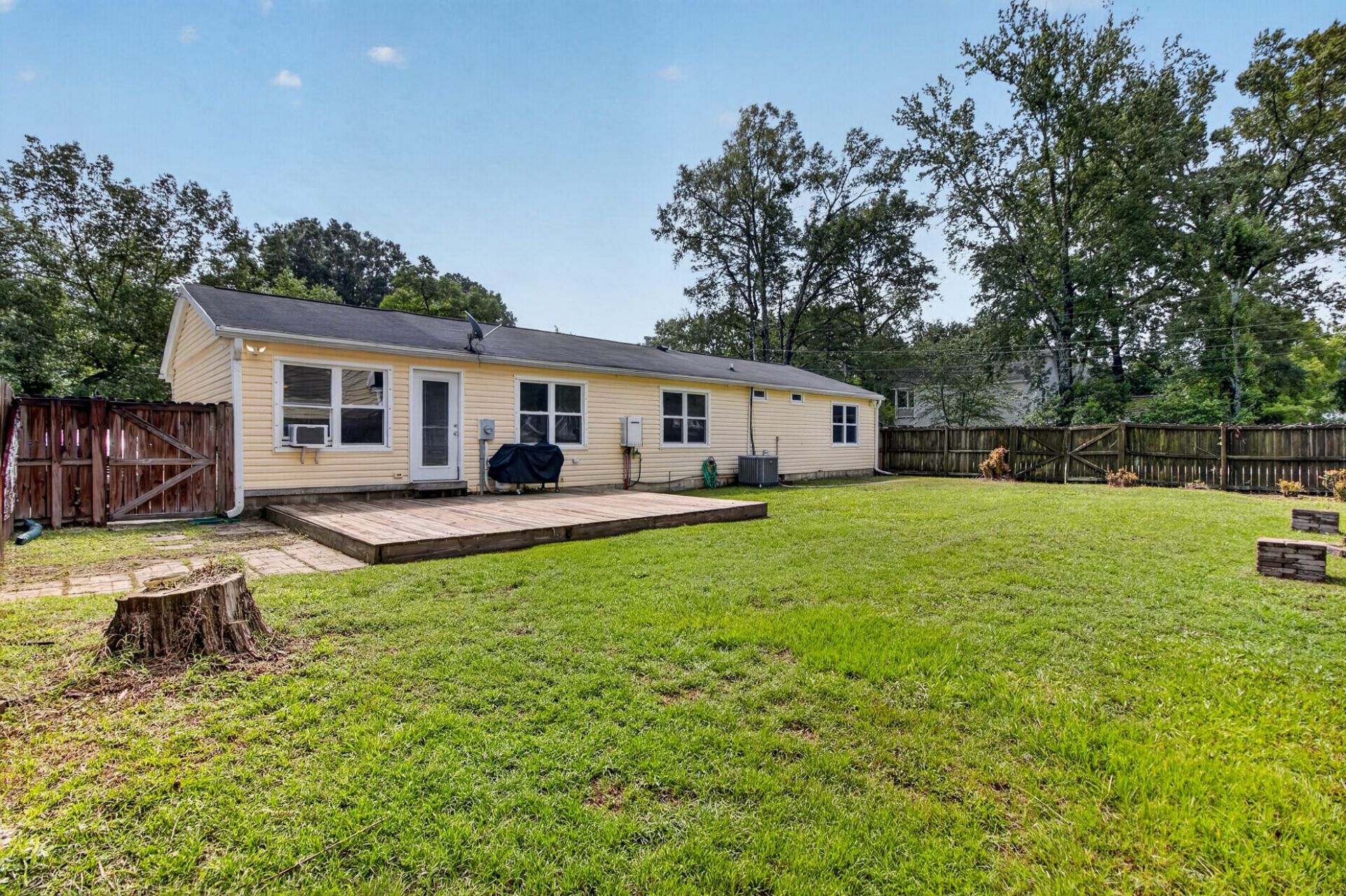 8805 Antler Drive Photo 37