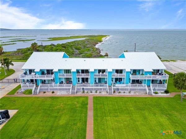 2292 N Fulton Beach Road, Unit 704, Rockport, TX 78382