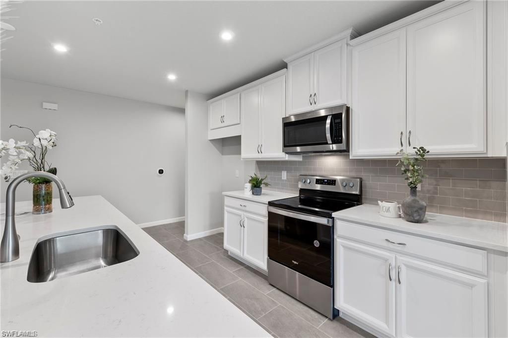 4676 Arboretum Cir, Unit 102, Naples, FL 34114 Photo