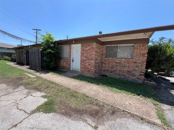 3403 Willowrun CV, Unit B, Austin, TX 78704