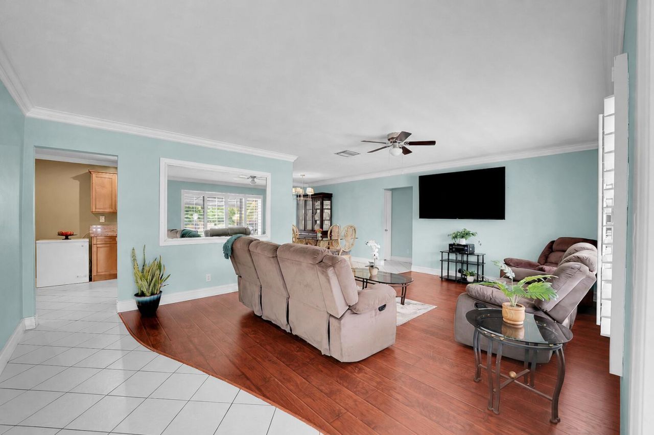 4400 NW 44th Terrace, Tamarac, FL 33319 Photo