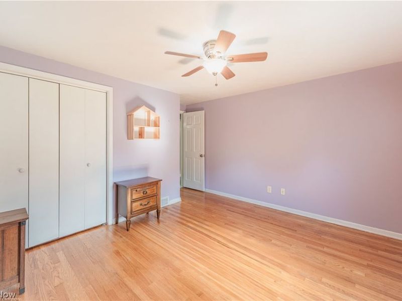 5018 Hartley Drive, Lyndhurst, OH 44124 Photo 23