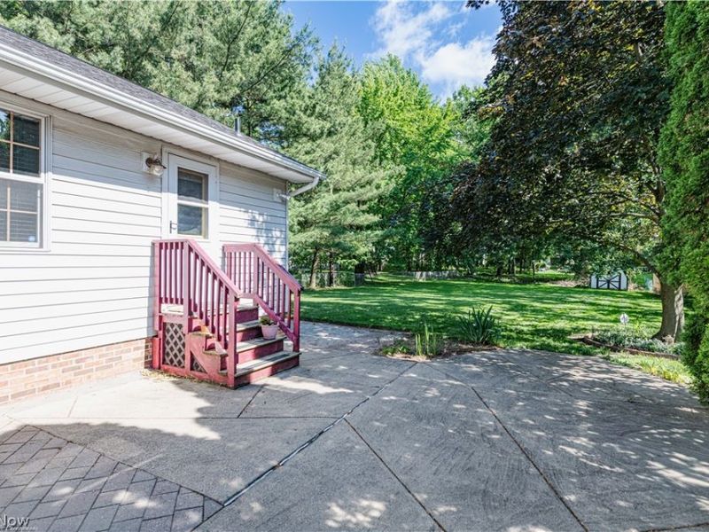 5018 Hartley Drive, Lyndhurst, OH 44124 Photo 30
