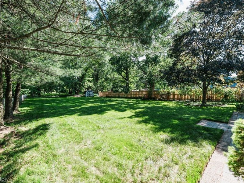 5018 Hartley Drive, Lyndhurst, OH 44124 Photo 34