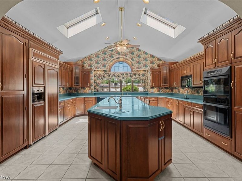7035 Quarry Road , Amherst, OH 44001 Photo 15