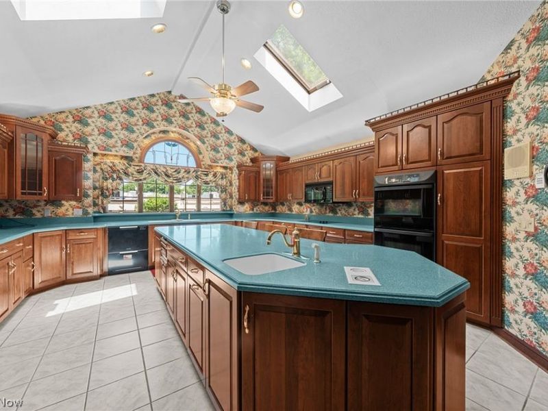7035 Quarry Road , Amherst, OH 44001 Photo 17