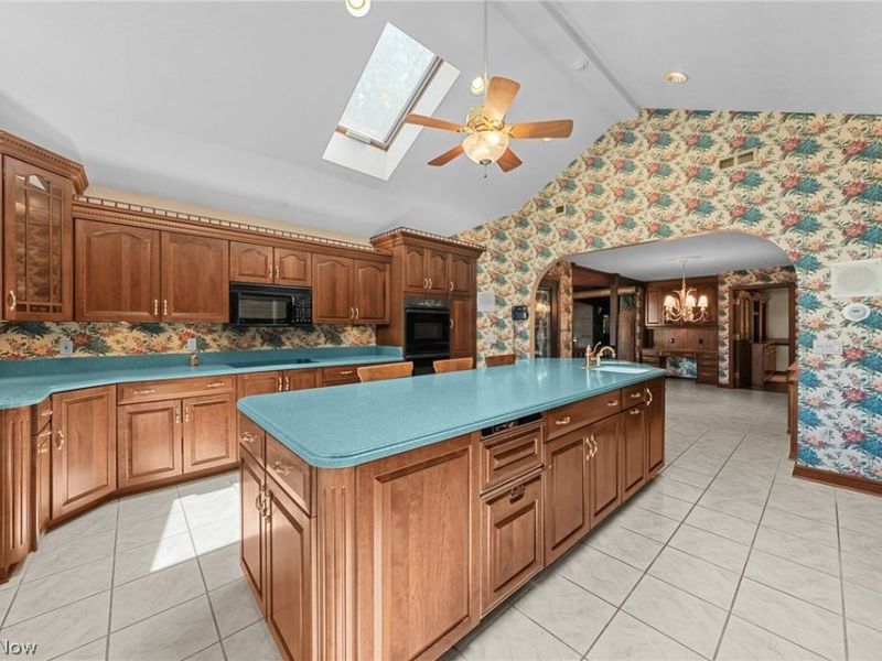7035 Quarry Road , Amherst, OH 44001 Photo 19