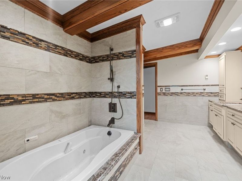7035 Quarry Road , Amherst, OH 44001 Photo 31