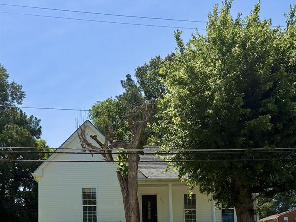 412 N Main Street , Morgantown, KY 42261