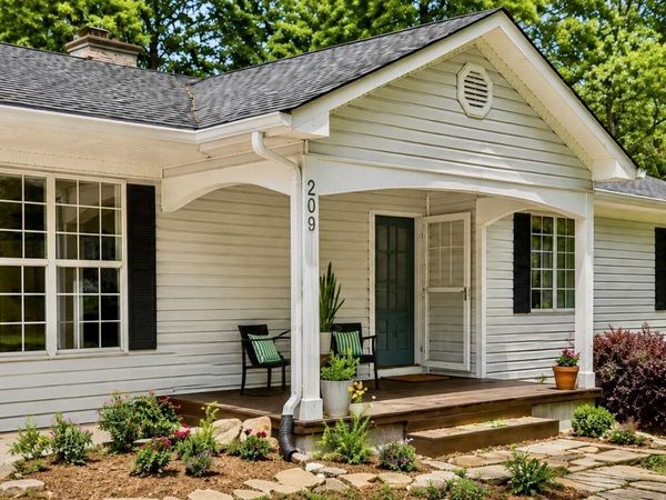 209 Red Riding Hood Trail, Lookout Mountain, GA 30750