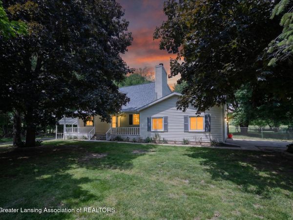 1515 Haslett Road, Williamston, MI 48895