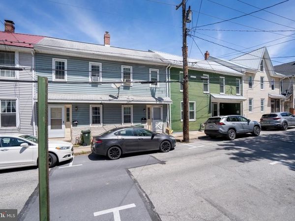 109-111 W LOGAN STREET , BELLEFONTE, PA 16823